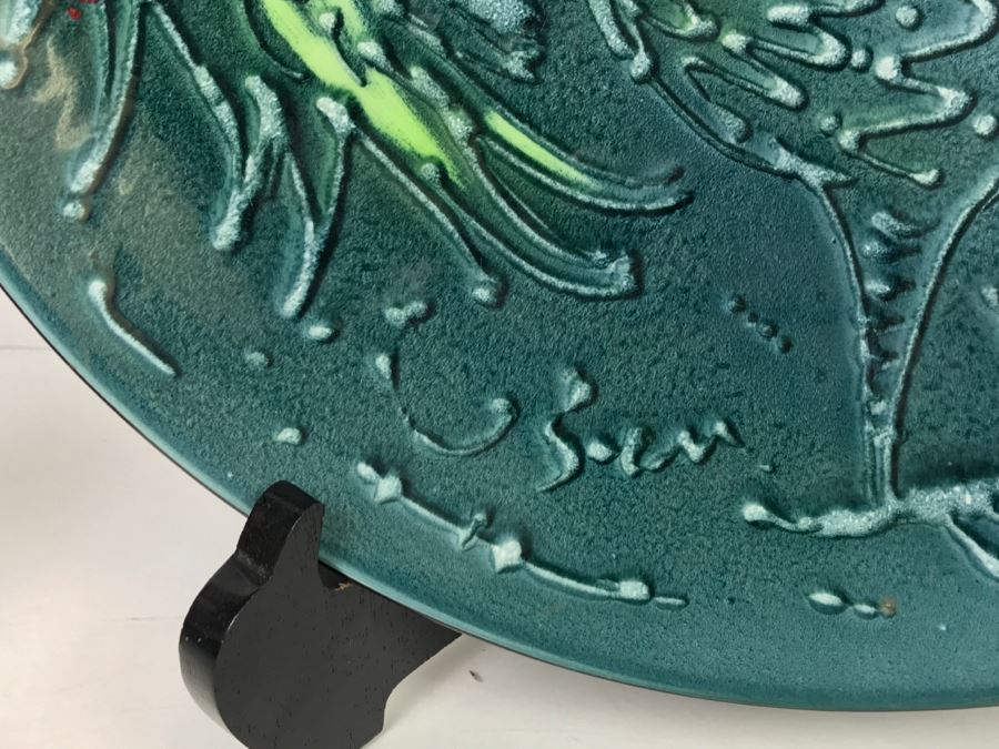 Large Porcelain Charger Plate Of Hybrid Rooster With Human Face (Stand Not Included) [Photo 6]