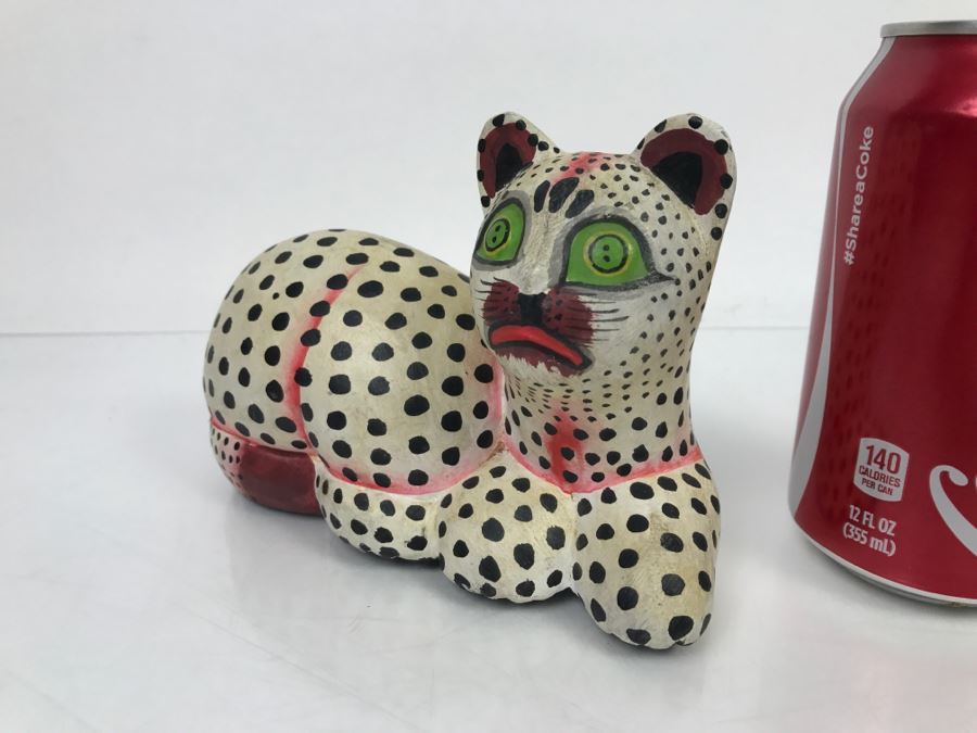 Hand Painted Cat Made In Indonesia [Photo 8]