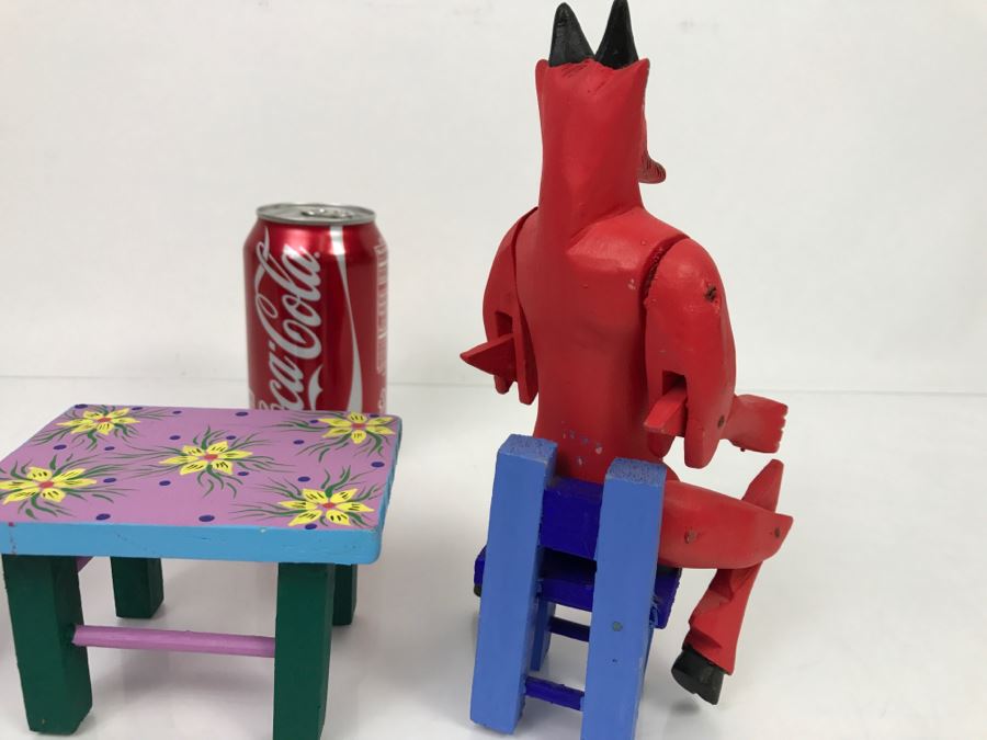 Oaxacan Folk Art Hand Crafted And Painted Tilcatete, Oaxaca Mexico By Joaquin Hernandez Vasquez (Total Of 4 Characters And Table) [Photo 11]