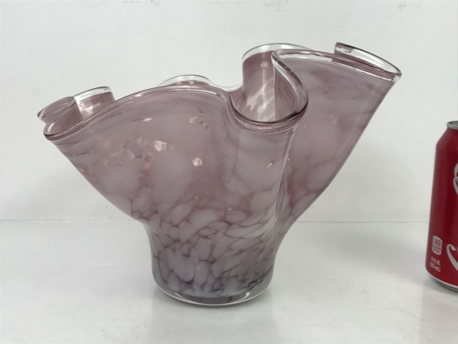 Pink Fluted Art Glass [Photo 6]