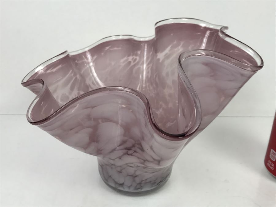 Pink Fluted Art Glass [Photo 9]