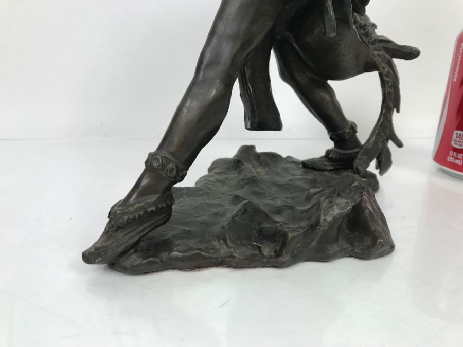 Vintage 1988 Franklin Mint FM Lincoln Fox Bronze Sculpture 'Starshooter' Depicts Native American Hunter Shooting Bow And Arrow At Sky [Photo 20]