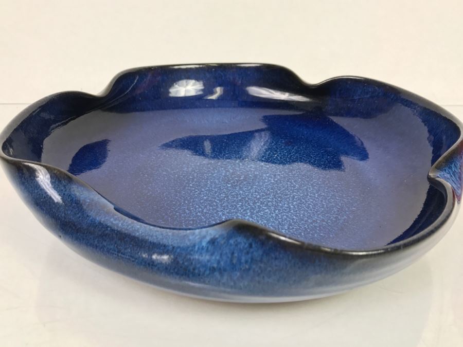 Signed Blue Glaze Japanese Bowl [Photo 9]