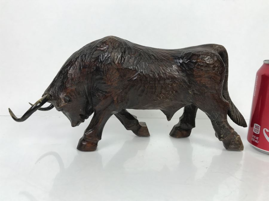 Vintage Wooden Carved Bull Sculpture [Photo 3]