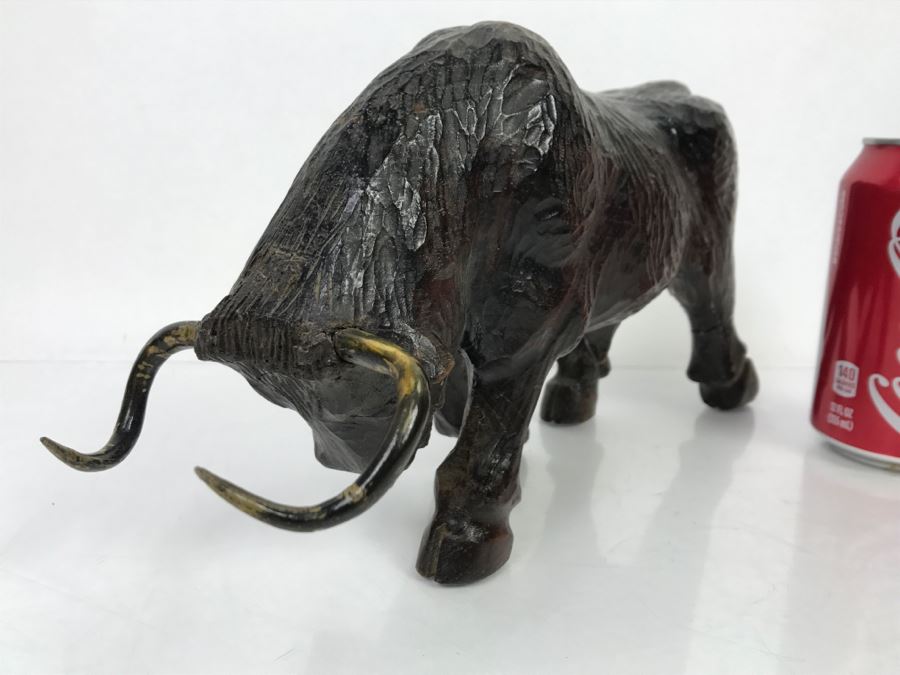 Vintage Wooden Carved Bull Sculpture [Photo 4]