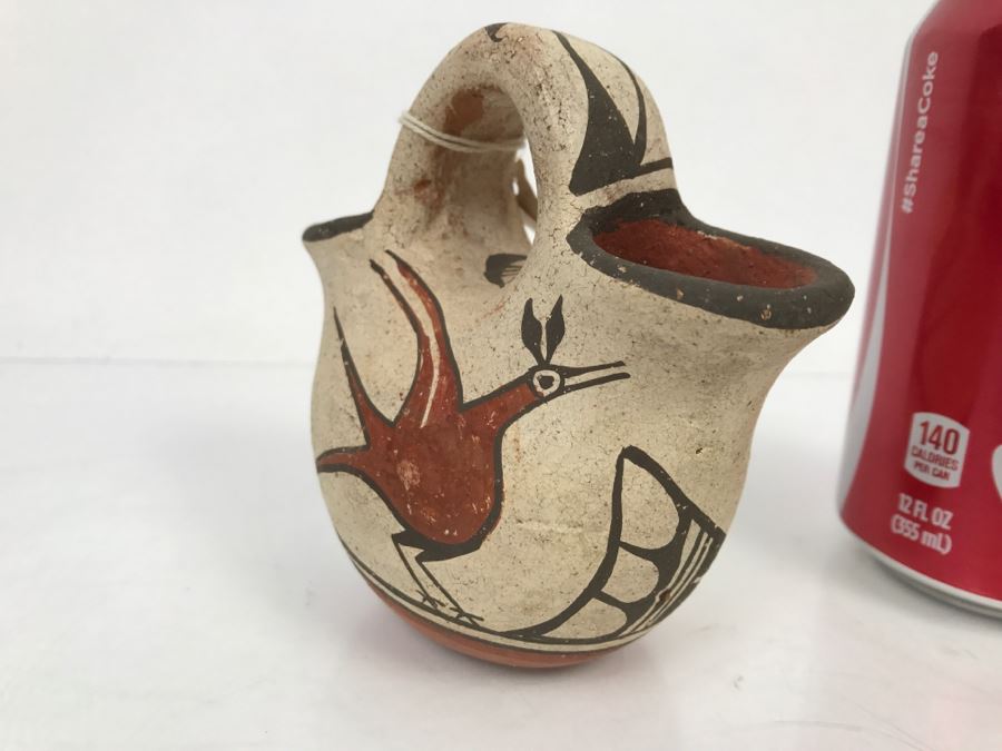 Vintage Zia Pueblo Pottery Wedding Vase Pot [Photo 4]