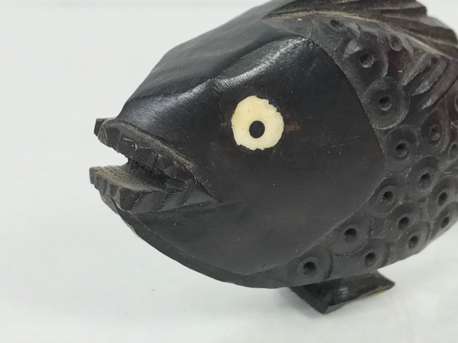 Small Carved Wooden Fish [Photo 3]