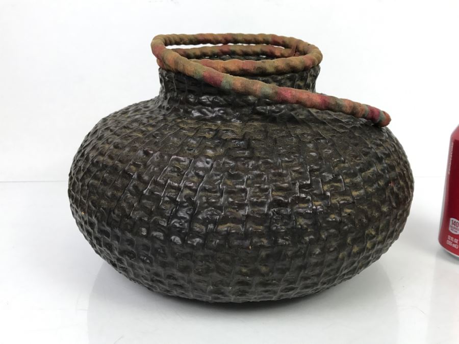 Vintage Pitch Pot Navajo / Apache Native American [Photo 2]