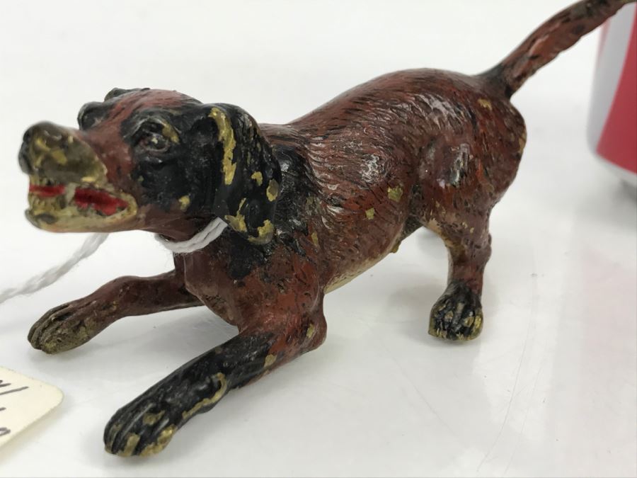 Old Hand Painted Metal Dog [Photo 10]
