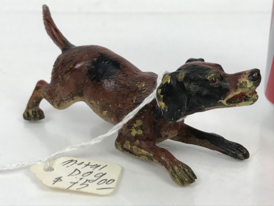 Old Hand Painted Metal Dog [Photo 4]