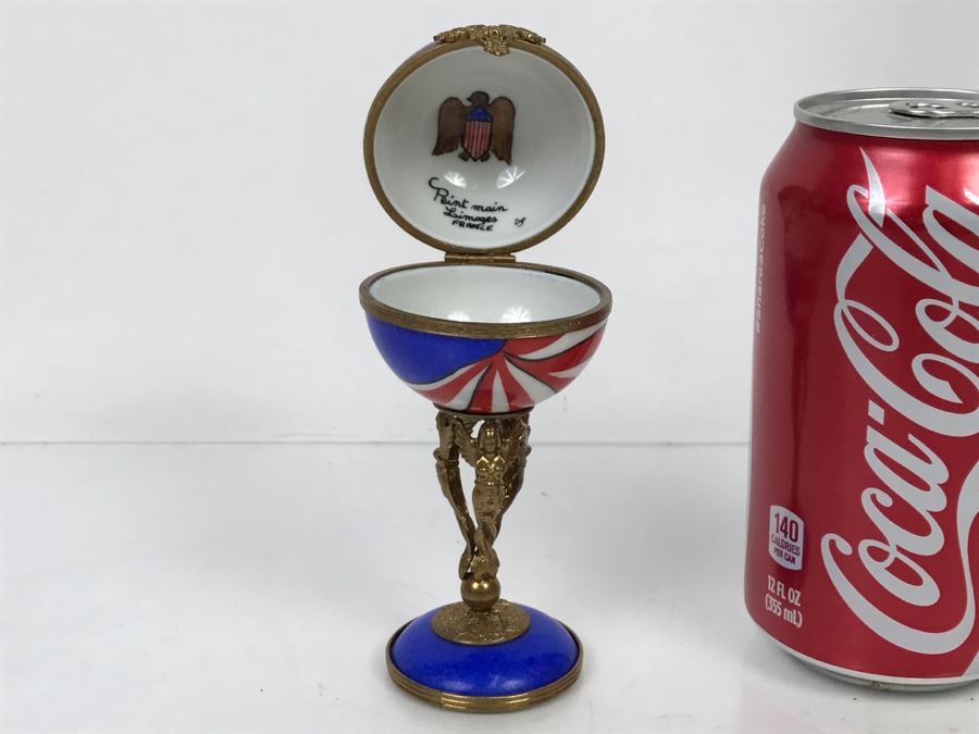 Peint Main Limoges France Porcelain Trinket Box American Flag Globe [Photo 2]