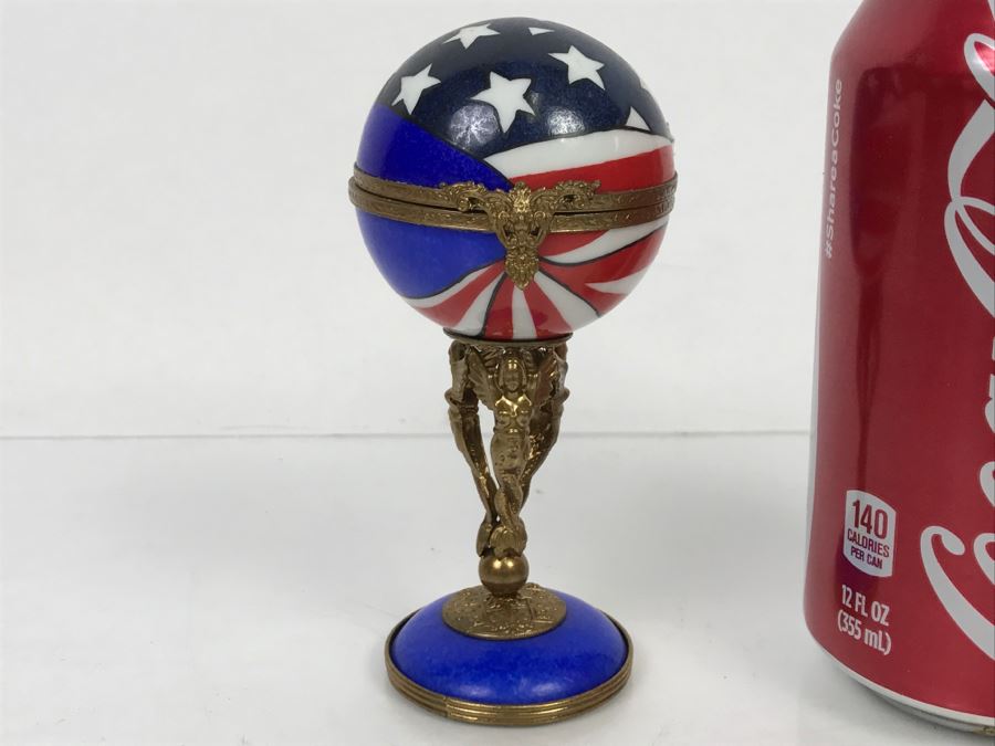 Peint Main Limoges France Porcelain Trinket Box American Flag Globe [Photo 1]