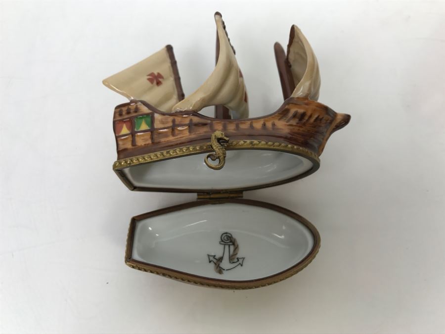 Peint Main Eximious Limoges France Trinket Box Of Ship [Photo 9]