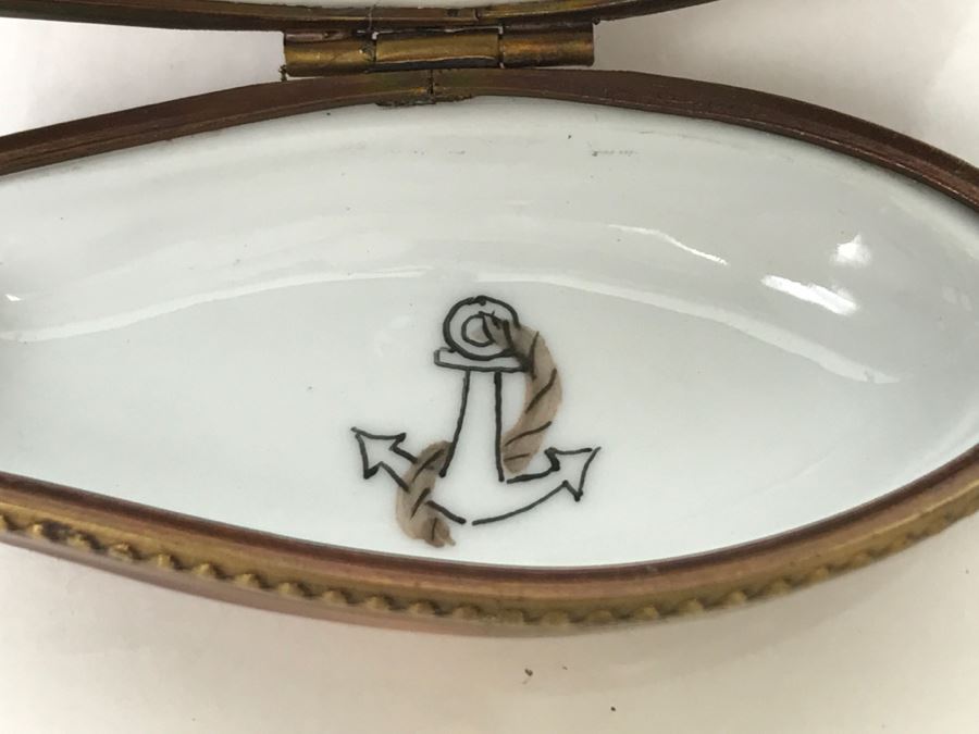 Peint Main Eximious Limoges France Trinket Box Of Ship [Photo 10]