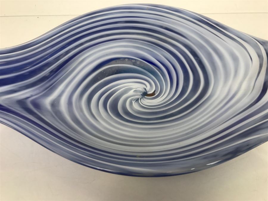 Footed Fish Art Glass Bowl (Stand Not Included) [Photo 4]