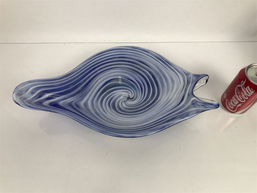 Footed Fish Art Glass Bowl (Stand Not Included) [Photo 3]
