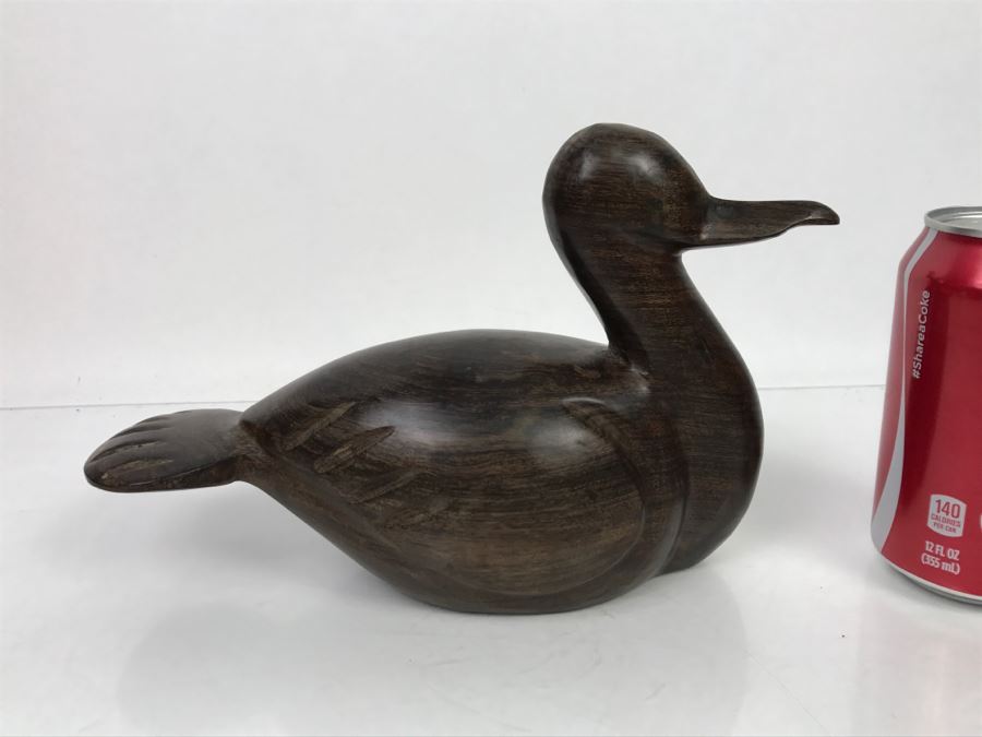 Carved Ironwood Duck [Photo 2]