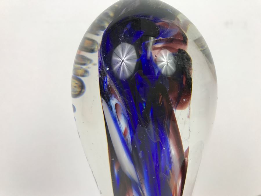 Stunning Art Glass Sculpture (No Signature Found)