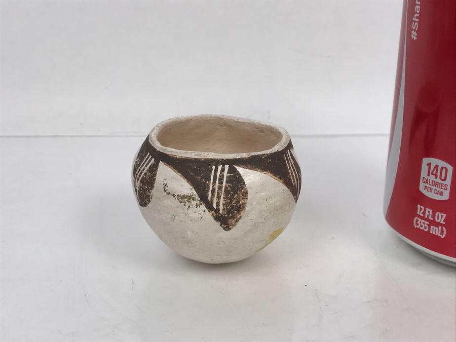 Vintage Signed Acoma Pottery Native American Pottery By M B New Mexico NM
