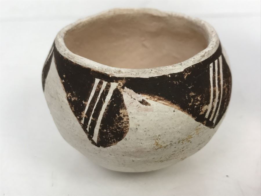 Vintage Signed Acoma Pottery Native American Pottery By M B New Mexico NM [Photo 5]