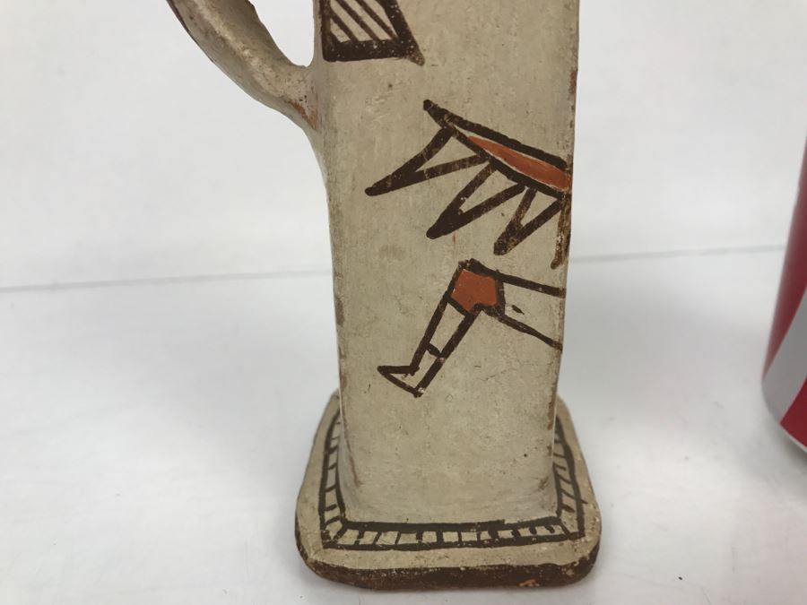 Vintage Pueblo Pottery Native American Vessel With Frog Painted On Handle [Photo 4]