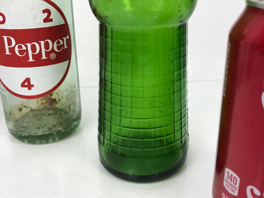 Vintage Soda Pop Glass Bottles Dr Pepper, Jumbo, Canada Dry Wink [Photo 7]