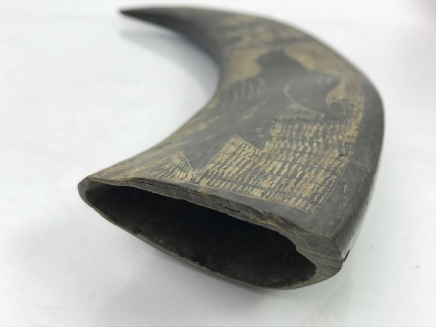 Vintage Scrimshaw Black Horn Carving Depicting Bird And Village [Photo 9]