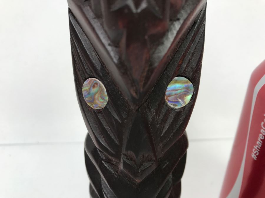 Vintage Signed Teko Hand Carved Statue Kauri New Zealand Signed Hami Mother Of Pearl Eyes [Photo 4]