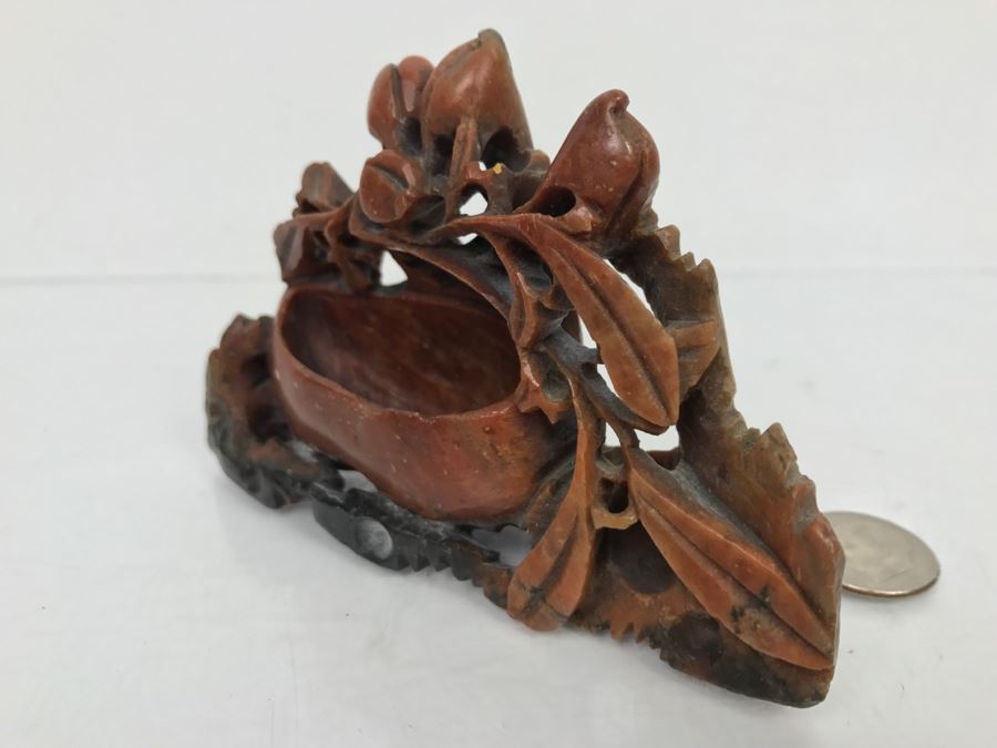 Small Asian Soapstone Carving [Photo 5]