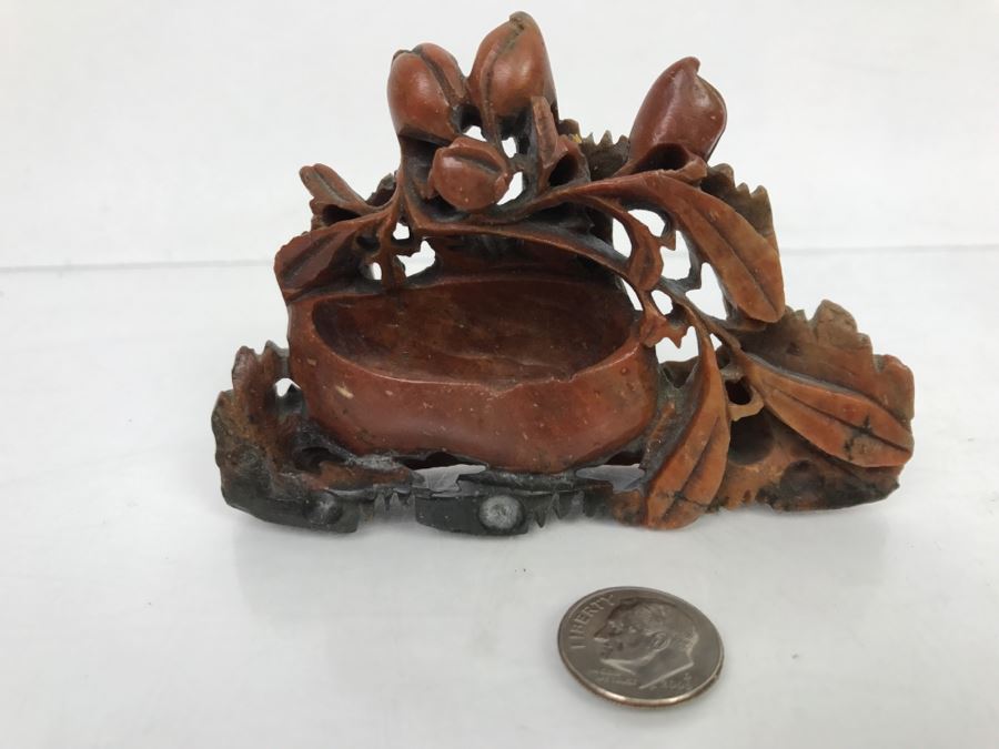 Small Asian Soapstone Carving [Photo 2]