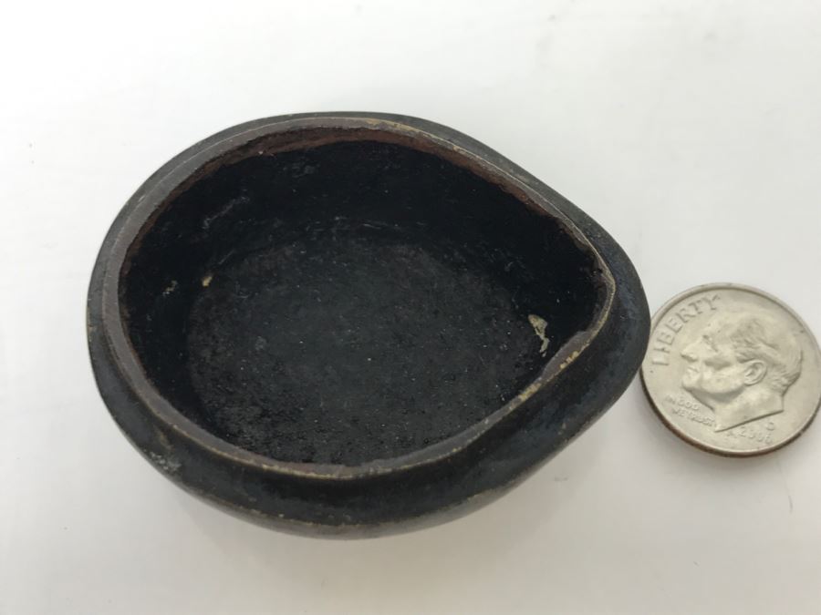 Small Metal Rabbit Trinket Box [Photo 6]