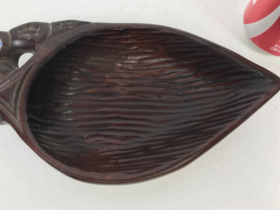 Hand Carved Wooden Trinket Dish Carved In Rotorua New Zealand Rangatira Mother Of Pearl Eyes [Photo 4]