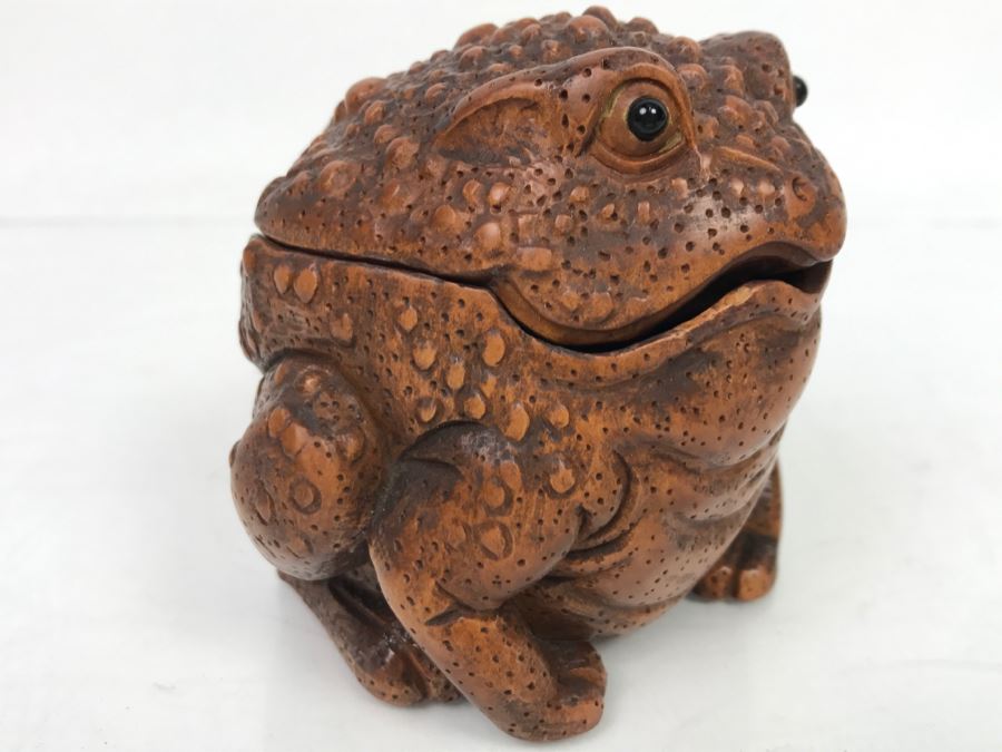 Stunning Detailed Wood Carved Japanese Frog Trinket Box (See All Photos) [Photo 8]