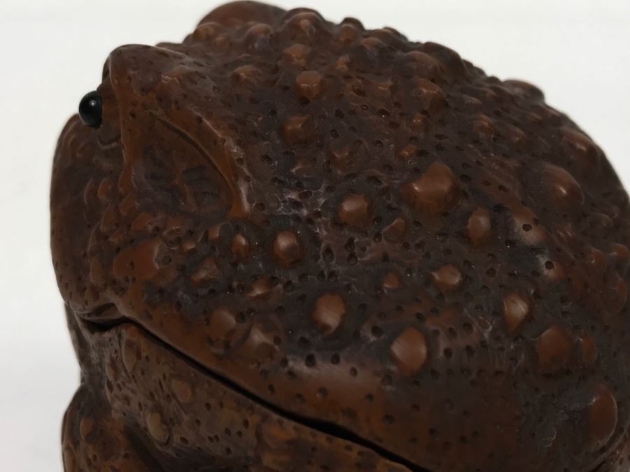 Stunning Detailed Wood Carved Japanese Frog Trinket Box (See All Photos) [Photo 25]