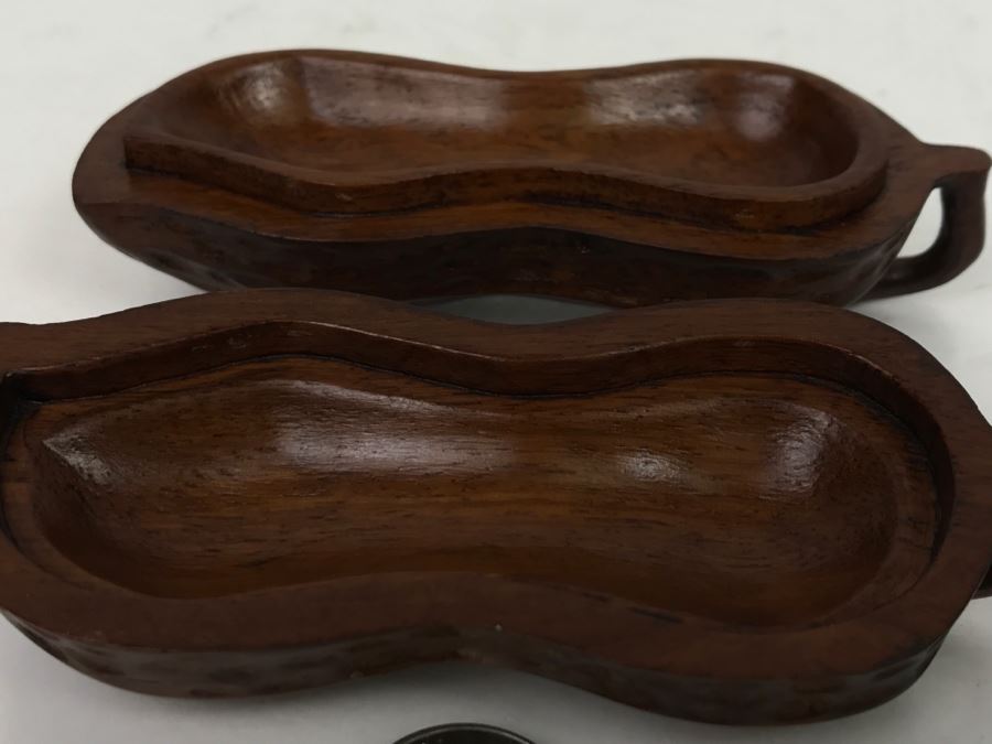 Vintage Carved Wooden Nut Shell Trinket Box [Photo 7]