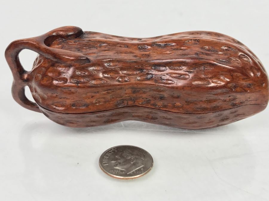 Vintage Carved Wooden Nut Shell Trinket Box [Photo 1]