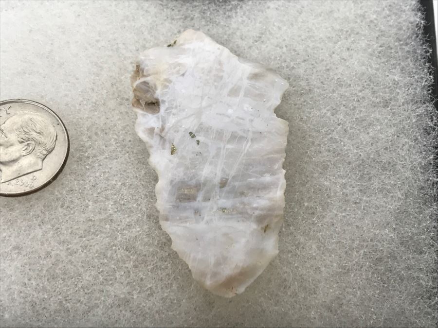 Collection Of Primitive Stone Tools (Unknow Region) [Photo 16]