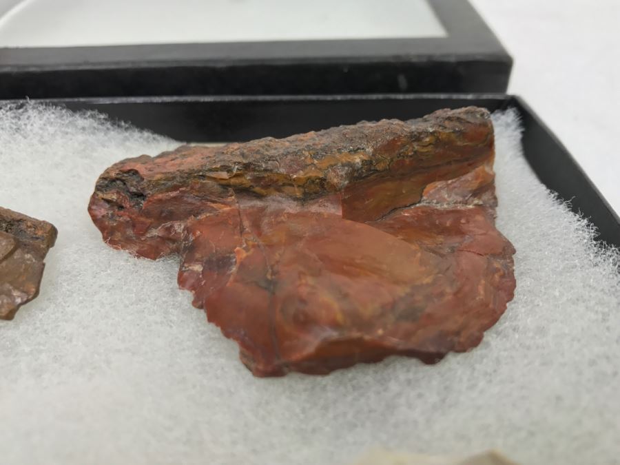 Collection Of Primitive Stone Tools (Unknow Region) [Photo 6]