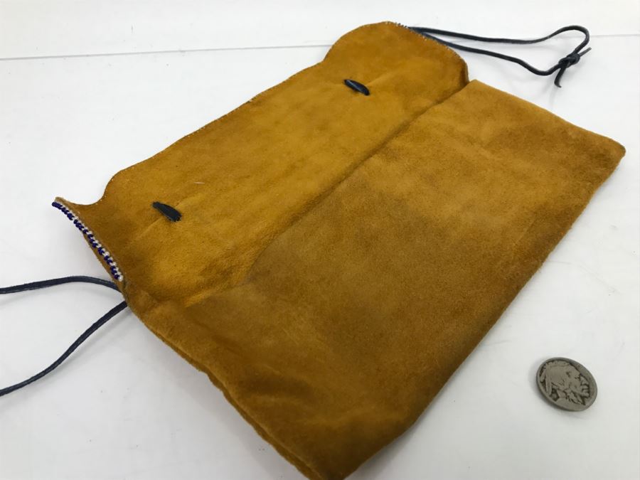 Leather Pouch With Native American Style Beads [Photo 7]
