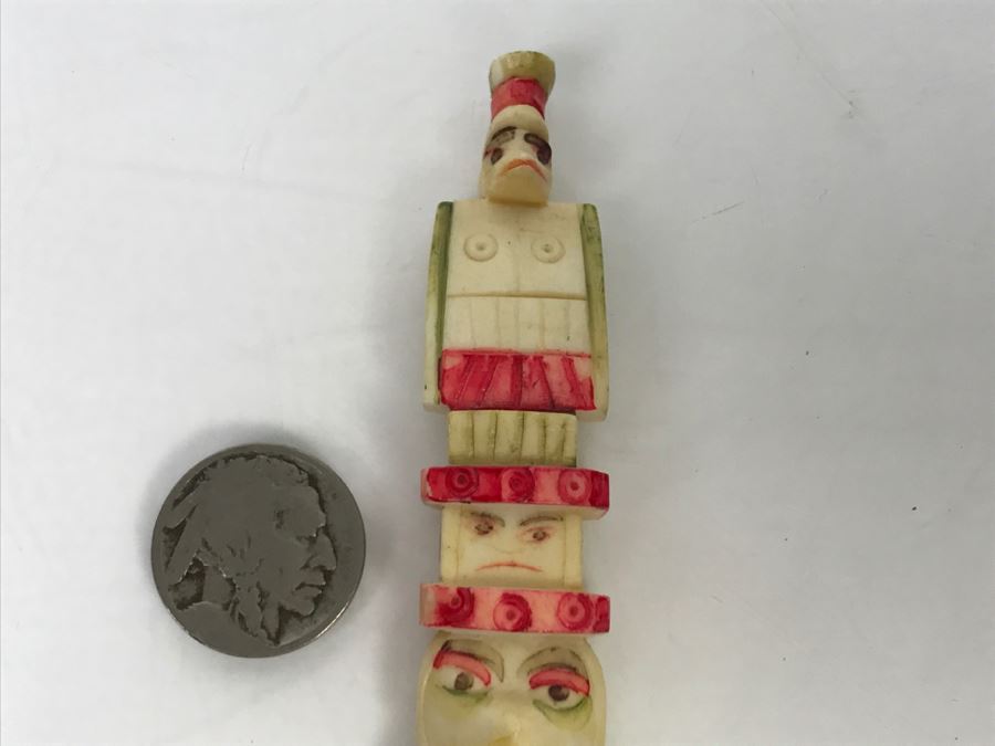 Small Totem Bone Carving Hand Painted [Photo 23]