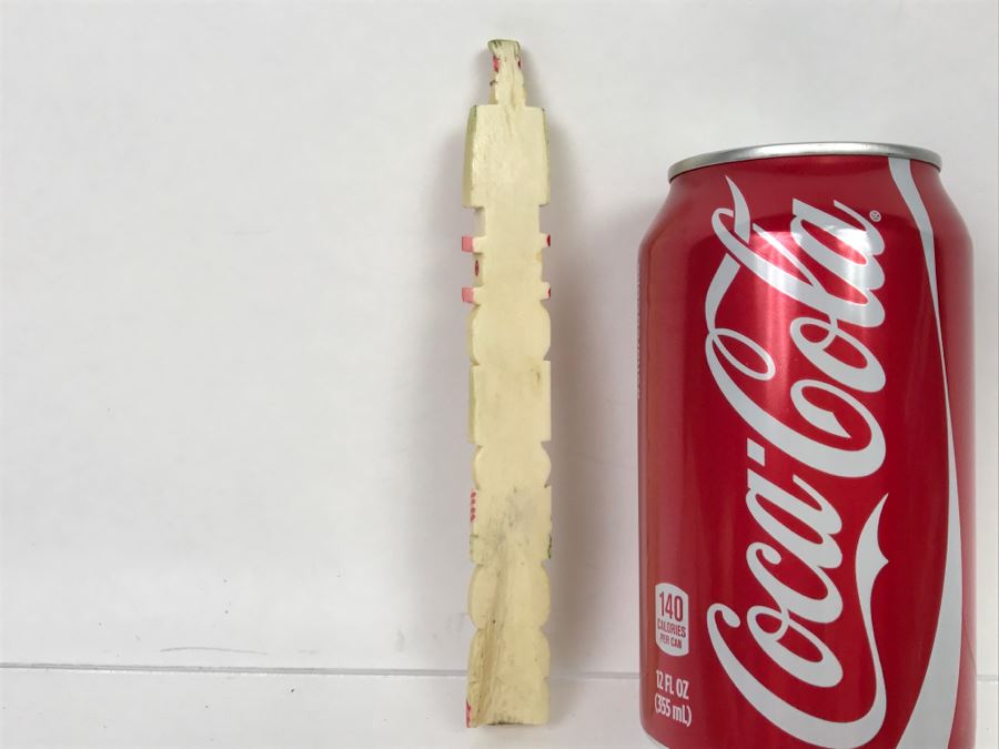 Small Totem Bone Carving Hand Painted [Photo 15]