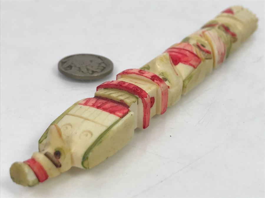 Small Totem Bone Carving Hand Painted [Photo 28]
