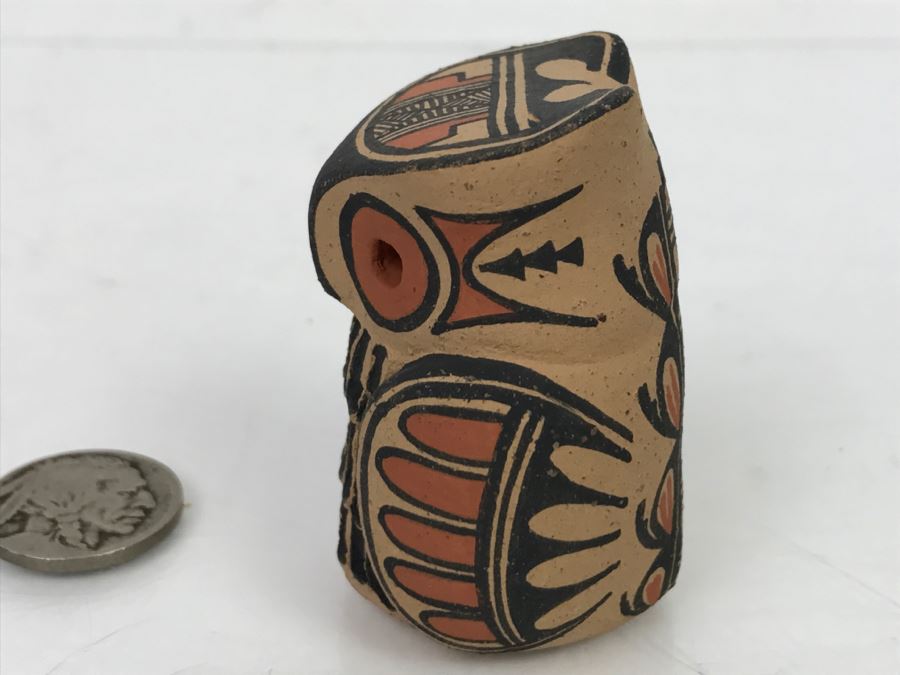 Vintage Signed Native American Pottery Of Owl By Maxine Toya Jemez Pueblo Pottery [Photo 4]
