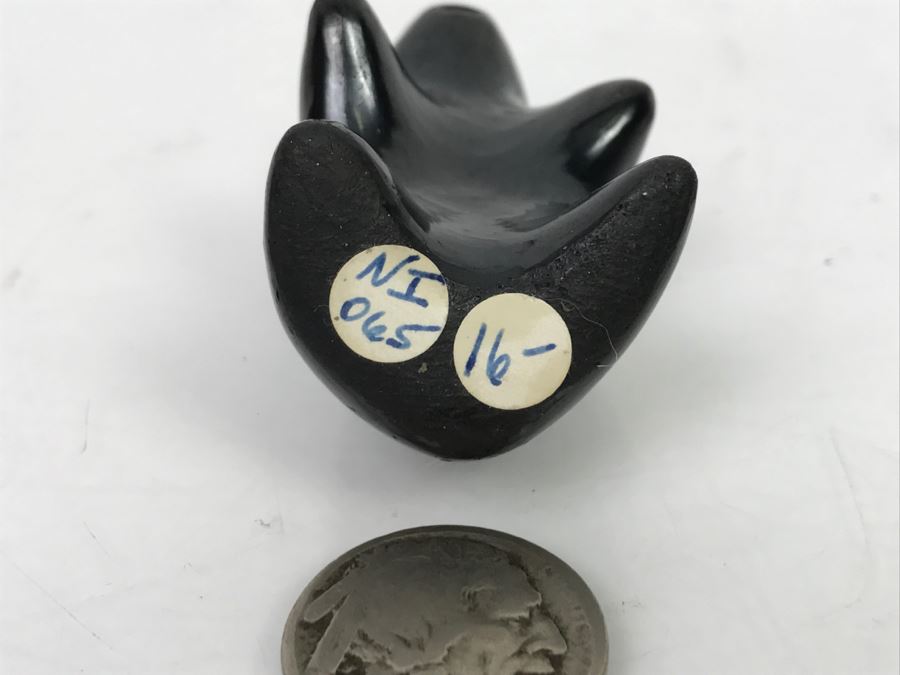 Vintage Santa Clara Pueblo Small Black Bear Pottery [Photo 8]