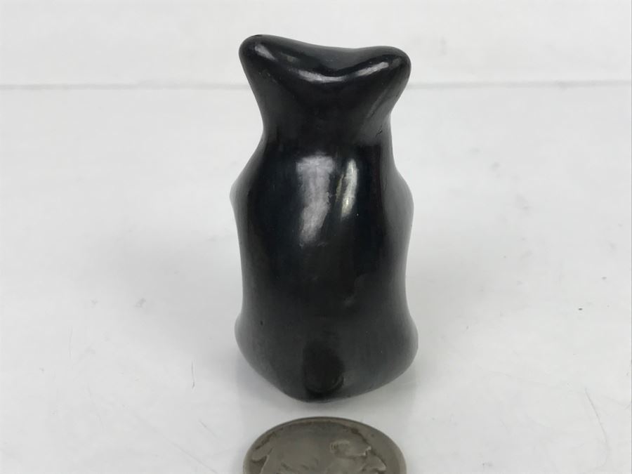 Vintage Santa Clara Pueblo Small Black Bear Pottery [Photo 4]