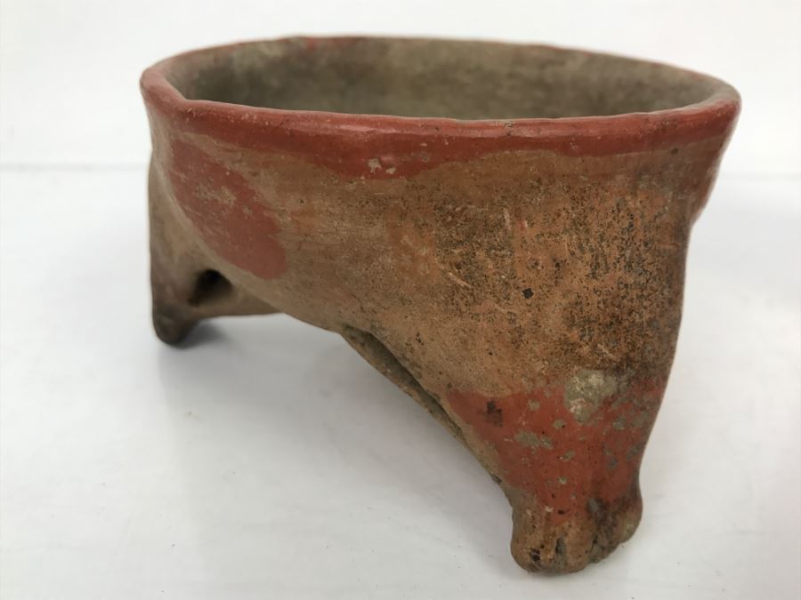 Vintage Unknown Pottery Stand [Photo 7]