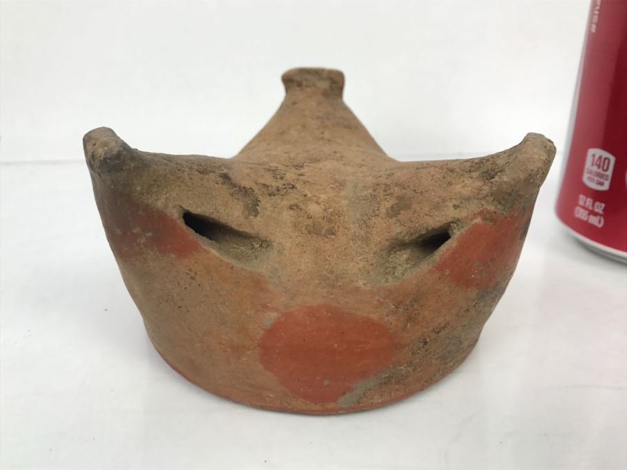 Vintage Unknown Pottery Stand [Photo 2]