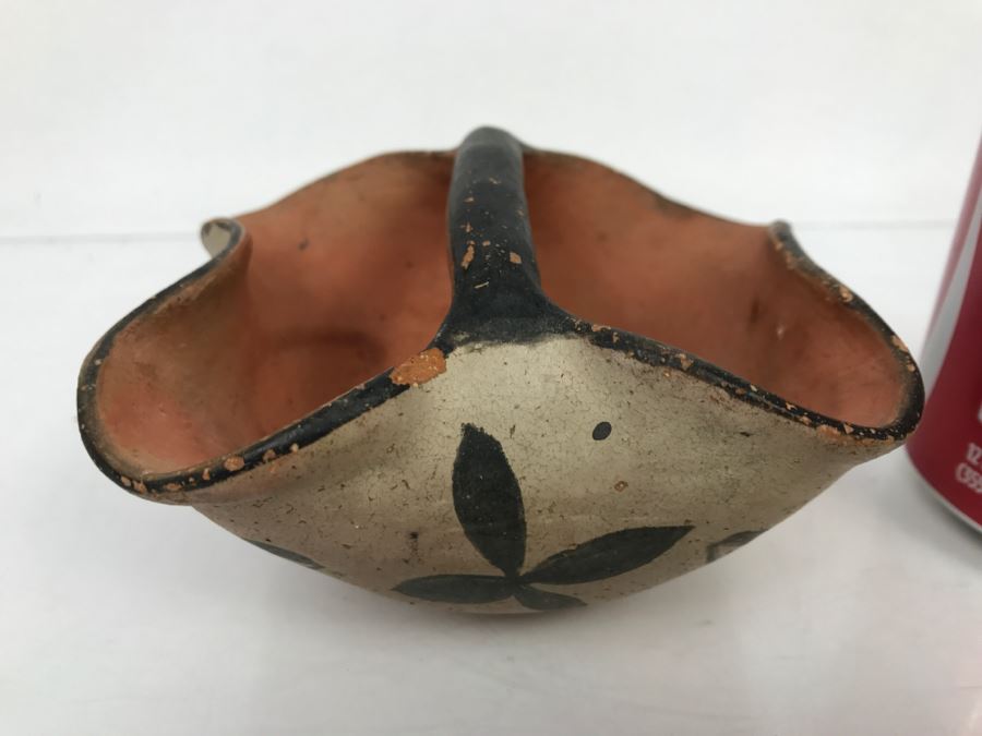 Signed Native American Pottery Blanco (Note Crack In Photos) [Photo 3]