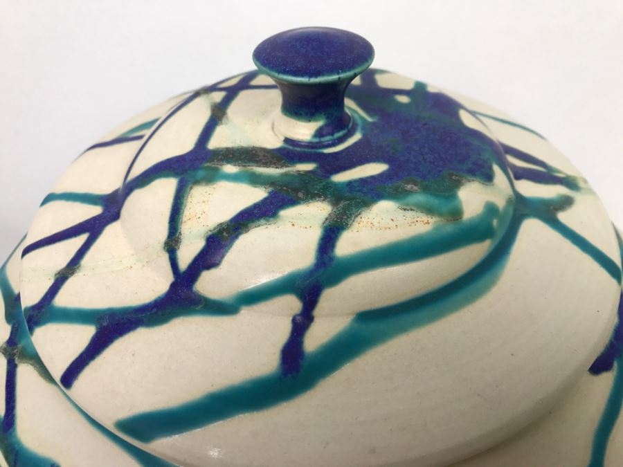 Signed Peter C Vallez Studio Art Pottery Vintage 1997 [Photo 5]