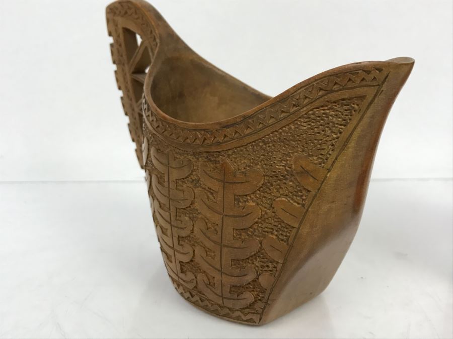 Carved Wooden Cup From Yugoslavia [Photo 6]